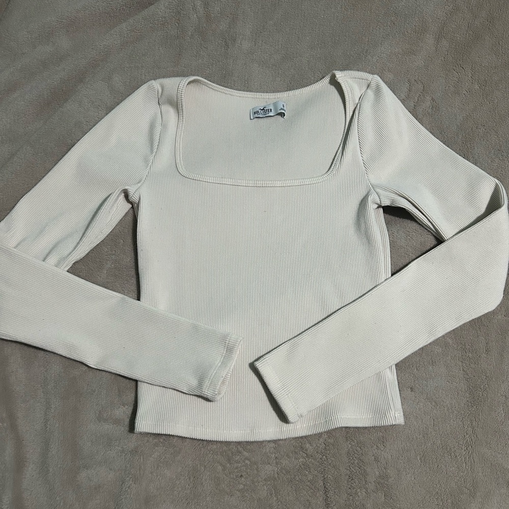 Women's Cream Long Sleeve Top